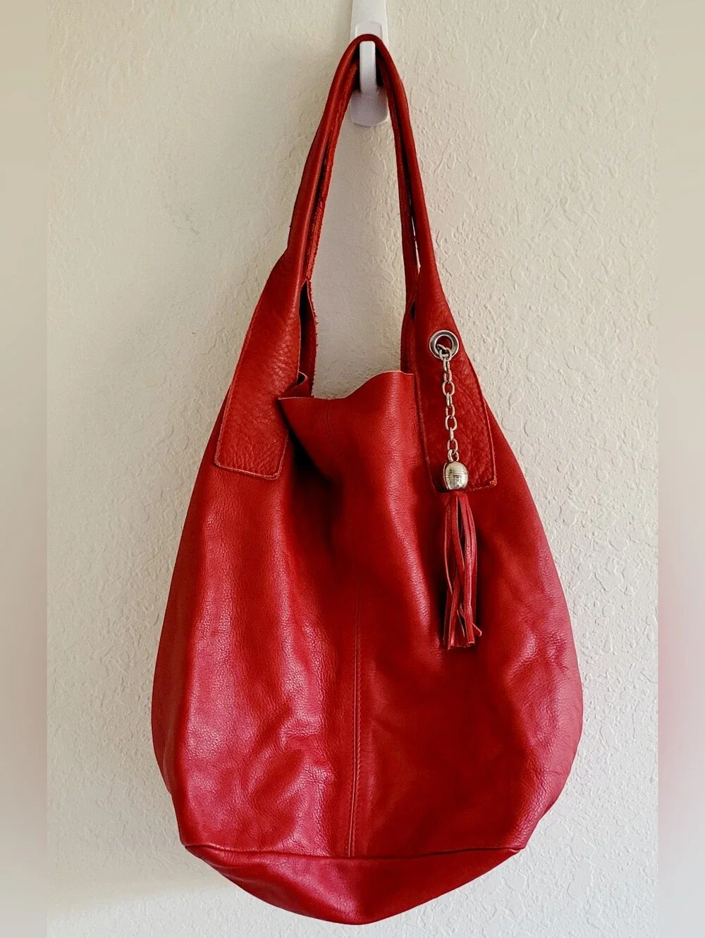 Nardelli Red Leather Tassel Hobo Shoulder Slough Bag. Medium. Boho Indie Sleaze.